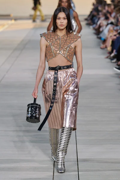 Look 51